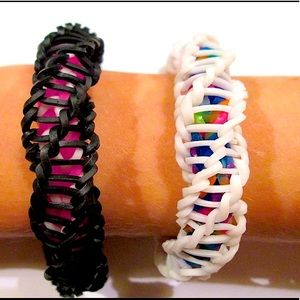 DNA Loom Band ! 3$ each customize the colors